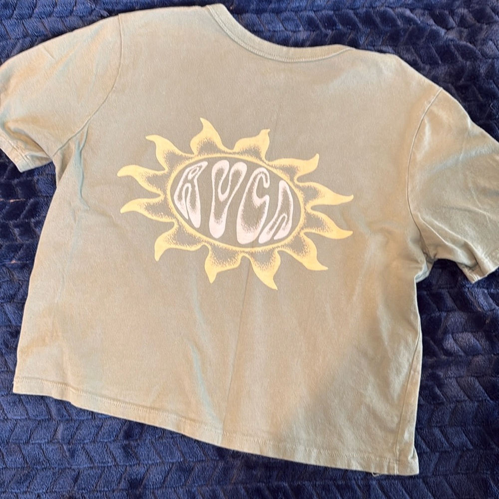 RVCA crop T-shirt